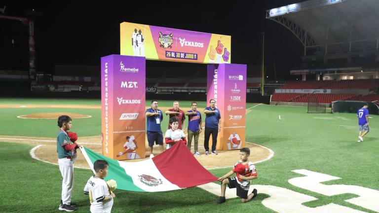 La ceremonia inaugural fue en el estadio Teodoro Mariscal.