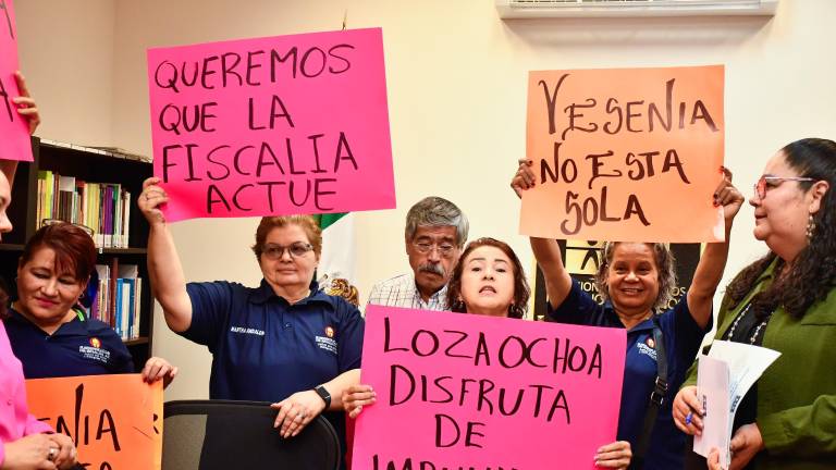 Manifestación en las oficinas de la Comisión Estatal de Derechos Humanos de Sinaloa.