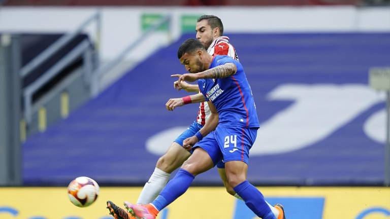 Cruz Azul hizo lo necesario para ligar su triunfo 12 y mantenerse como líder del Guard1anes 2021.