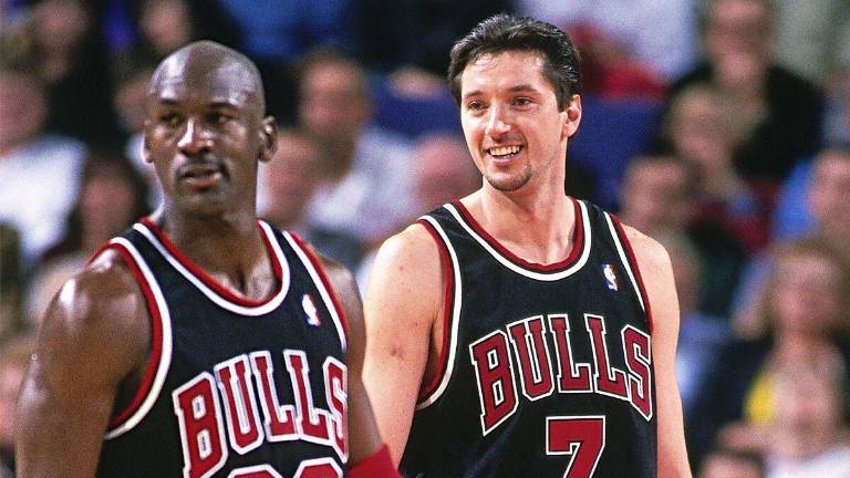 Michael Jordan y Toni Kukoc.