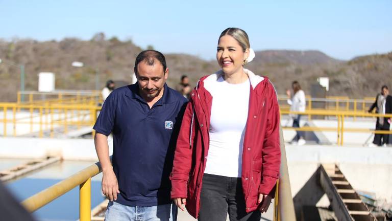 La Alcaldesa de Mazatlán, Estrella Palacios Domínguez, sostiene que se apoya a familias de desaparecidos.