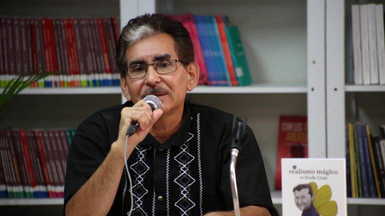 Guillermo Gallardo presentó ‘El realismo mágico del profe Cruz’.