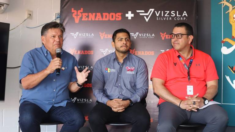 Ismael Barros, Osmar Josué Macías y Paul Luque.