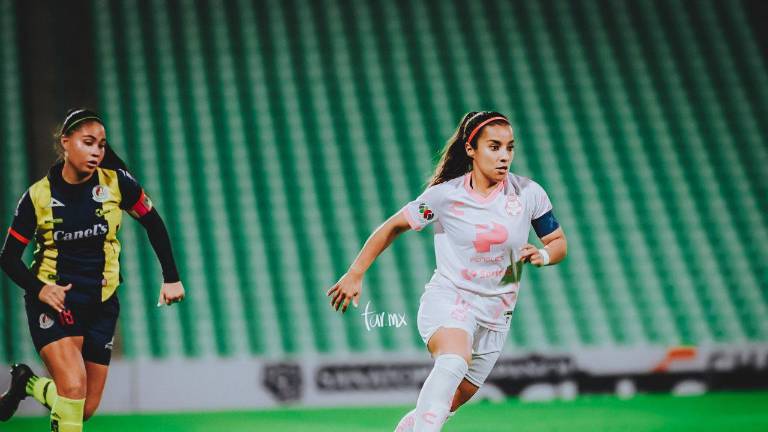Cinthya Peraza es todo un pilar en Santos Laguna.