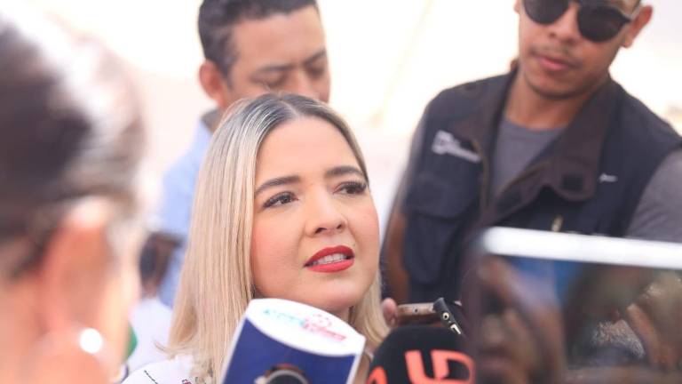 La Alcaldesa Estrella Palacios Domínguez informa de la inversión de 4 millones de pesos para reparar monumentos turísticos.