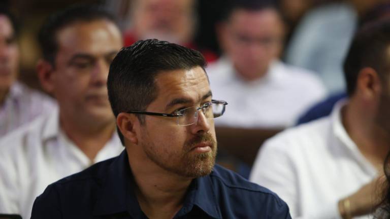 El Secretario de Salud Cuitláhuac González Galindo reporta que mujer herida en atentado contra policía estatal ya fue dada de alta.