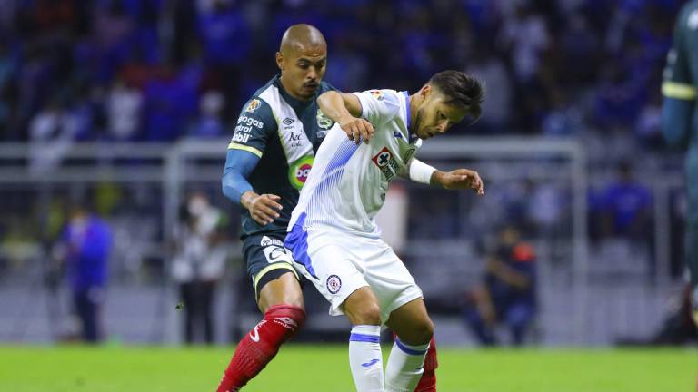 Cruz Azul no puede ganar en el Azteca.