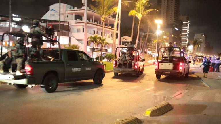 Un fuerte operativo se desplegó por los puntos reportados.