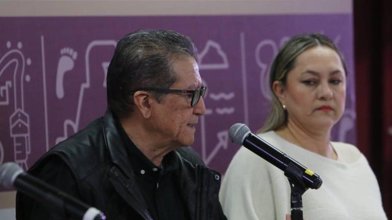 Feliciano Castro Meléndrez dijo que el fuego habría sido provocado por una chispa que saltó en medio de trabajos de soldadura.