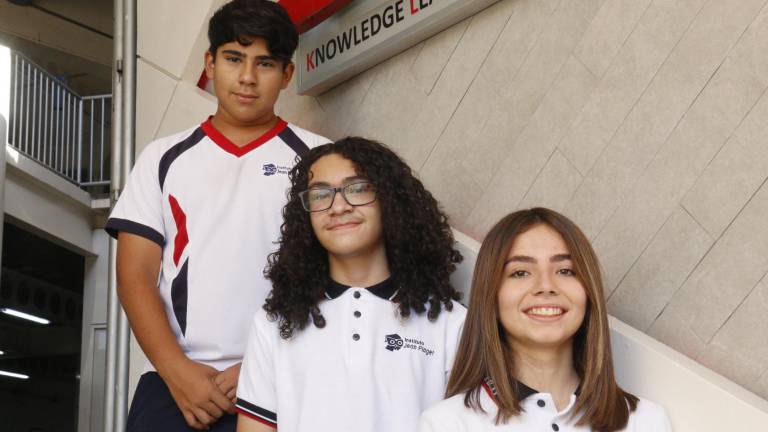 Alumnos sobresalientes del colegio Jean Piaget.
