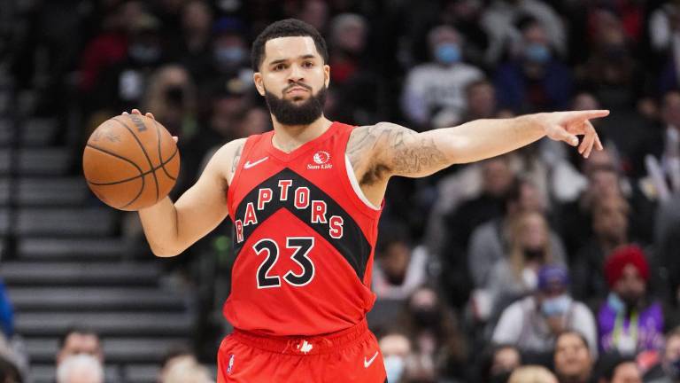 Fred VanVleet encestó 35 puntos.