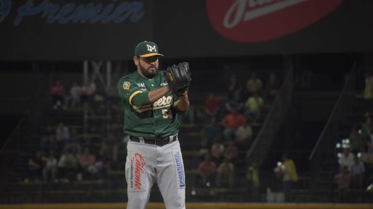Édgar González estuvo dominante.