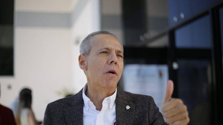 Llegada del ex Alcalde de Ahome Gerardo Vargas Landeros a la audiencia.