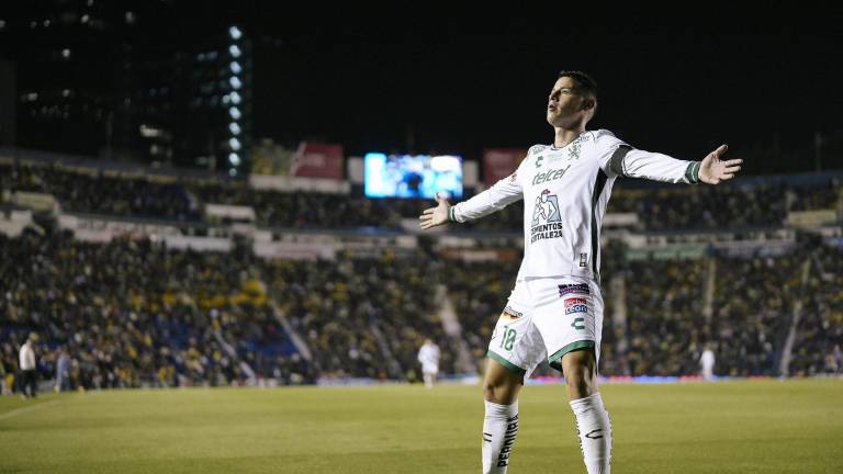 James Rodríguez le dio el empate al León.
