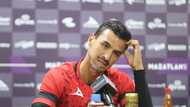 Oswaldo Alanís confía en sacar la victoria ante Pumas.