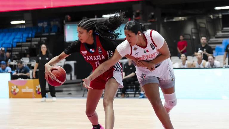 Mariana Valenzuela (der.) vuelve a ser figura destacada por México.