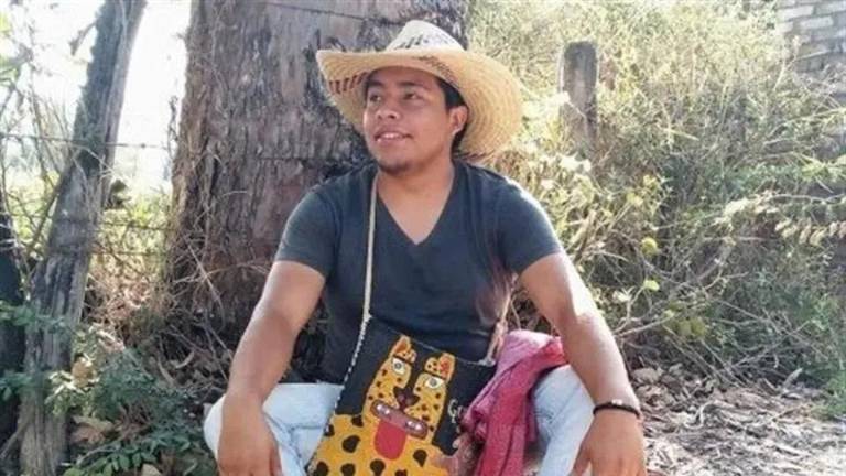 El Presidente Andrés Manuel López Obrador confirma que ningún normalista disparó en los hechos ocurridos la semana pasada en Chilpanchingo.