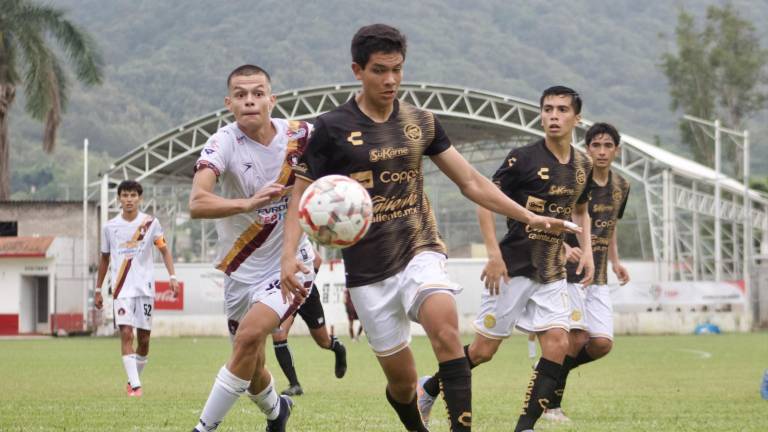 Dorados demostró contundencia en Nayarit.