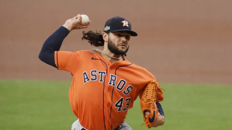 Lance McCullers Jr. acuerda con Astros de Houston.