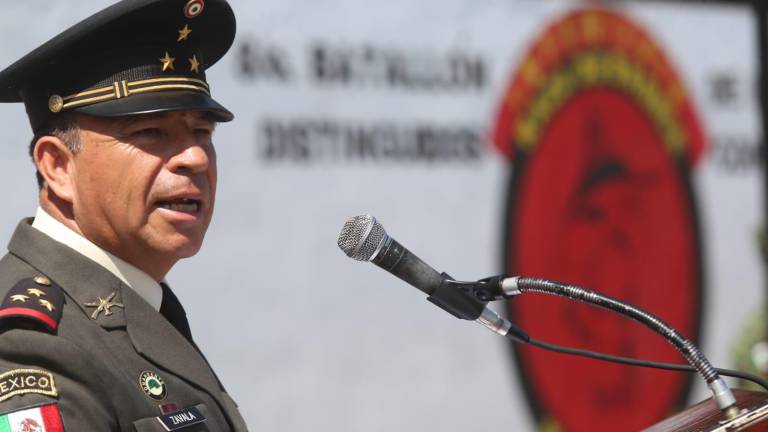 El Coronel Óscar Zavala Barrera encabezó la conmemoración de la Batalla de Puebla.