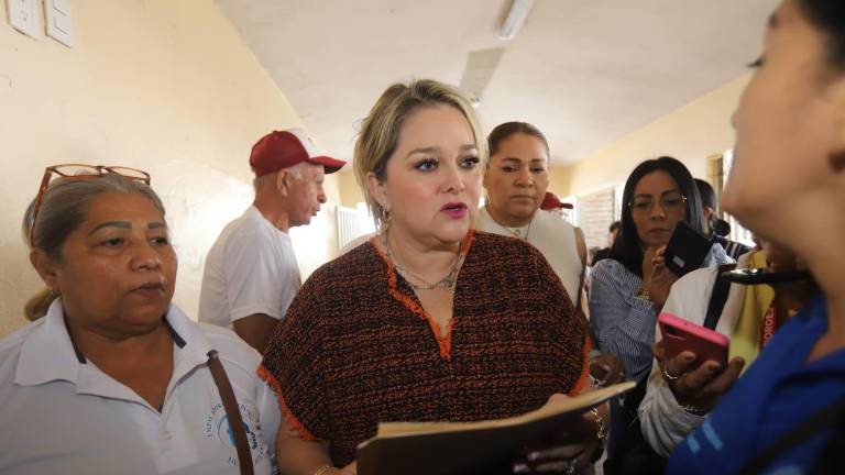 Eneyda Rocha Ruiz, presidenta del DIF Sinaloa, pide evitar el trabajo infantil en la entidad.