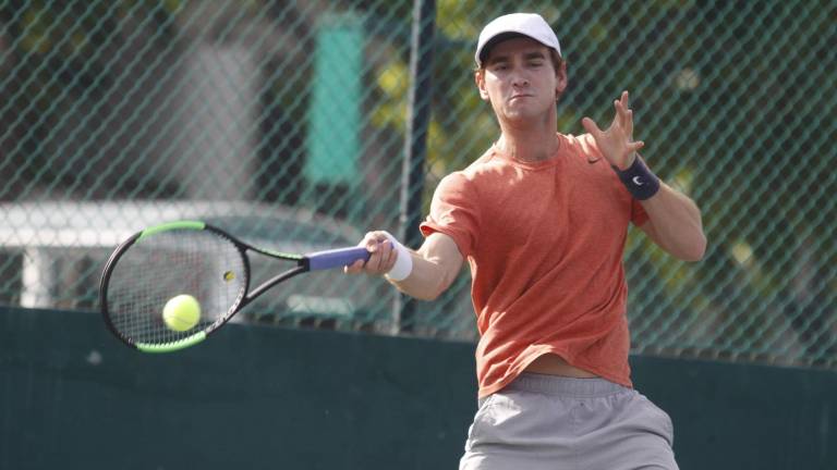 Luis Patiño es eliminado en cuartos de final.