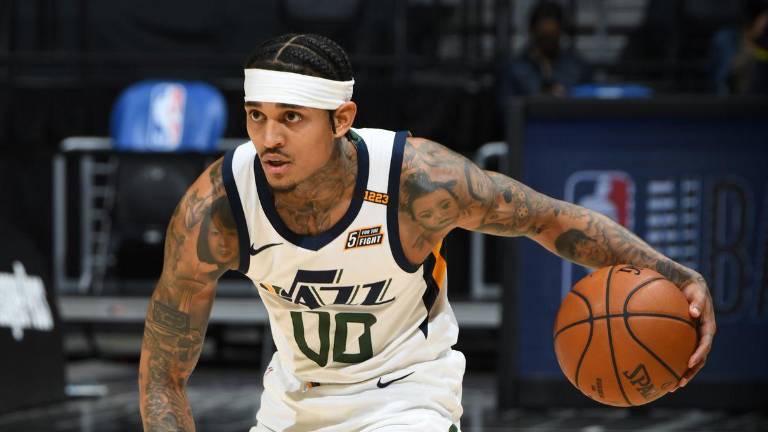 Jordan Clarkson fue de los elementos clave del Jazz viniendo desde el banquillo.