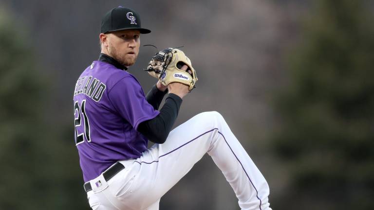 Kyle Freeland seguirá con los Rockies por los próximos cinco años.