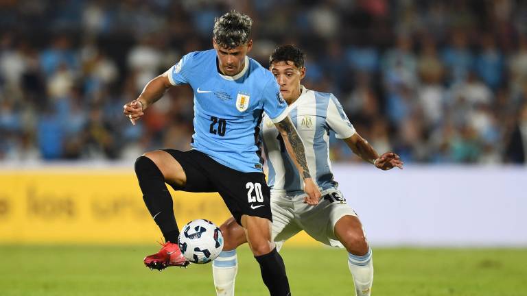 Argentina gana por 1-0 a Uruguay.