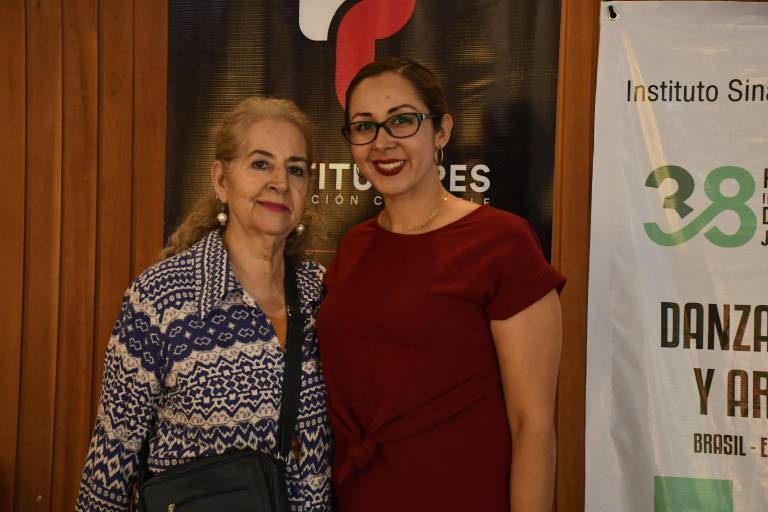 Vibran sinaloenses en el inicio de los festejos del 50 aniversario del Isic