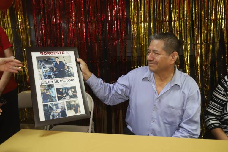 Datemex celebra la jubilación de su colaborador Víctor Heredia