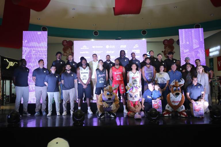 Venados Basketball presenta indumentaria para aniversario de liga del Cibacopa