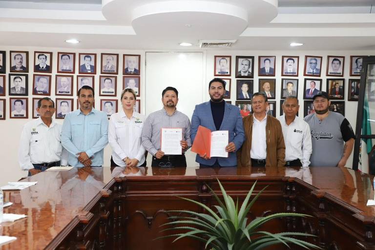Trabajan en equipo para combatir rezago educativo en el municipio de Elota