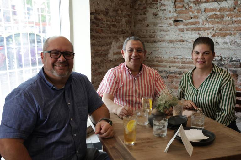 Presenta Casa Bon los nuevos platillos de su menú