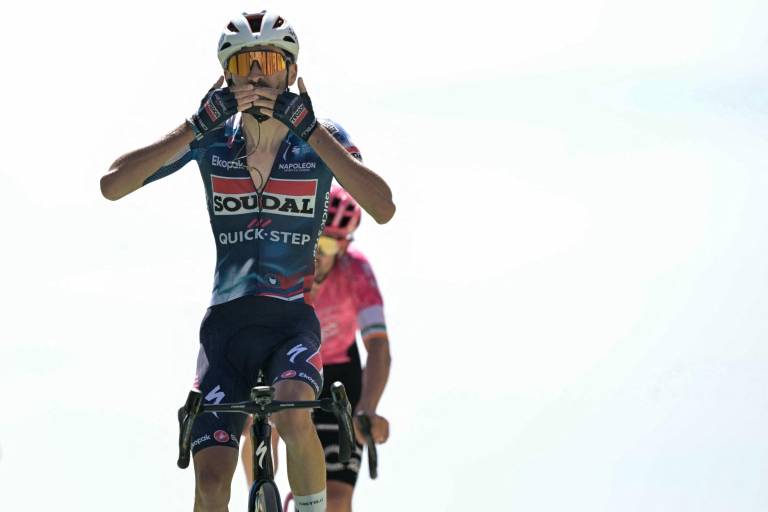 Paret-Peintre gana una etapa épica en el Mont Ventoux y le da a Francia la primera victoria en este Tour