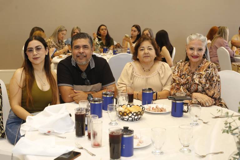 Celebra el Instituto Senda a sus maestros en su día