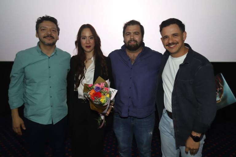 Sinaloa sabe a esperanza, a ceviche, banda, oportunidades, orgullo y a su gente buena...