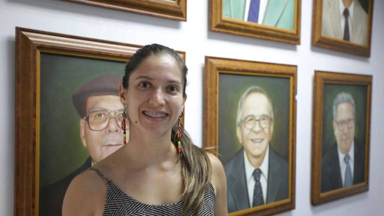 Vanya Saavedra, profesora de la Escuela Profesional de Danza de Mazatlán.