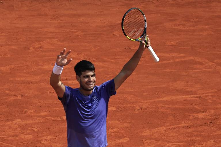 Alcaraz tira de épica para avanzar a su décima semifinal Masters 1000