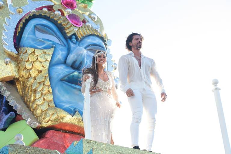 Galilea Montijo sufre caída en el Carnaval de Mazatlán