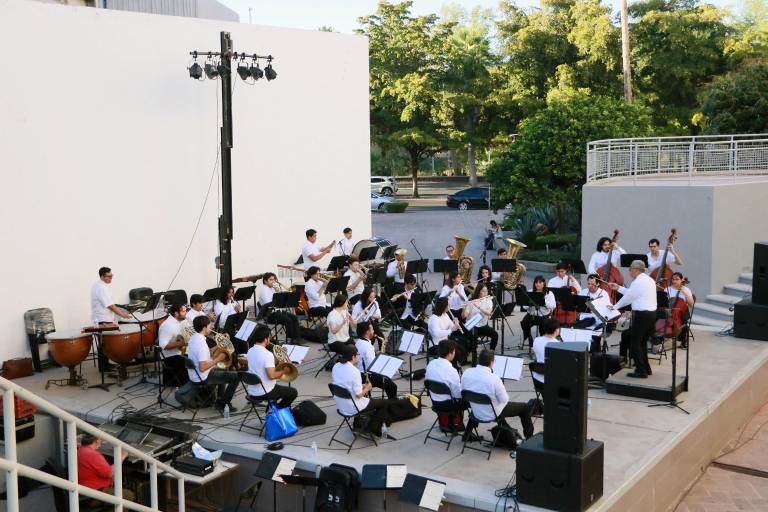 Comparte la Banda Sinfónica Juvenil música de cine
