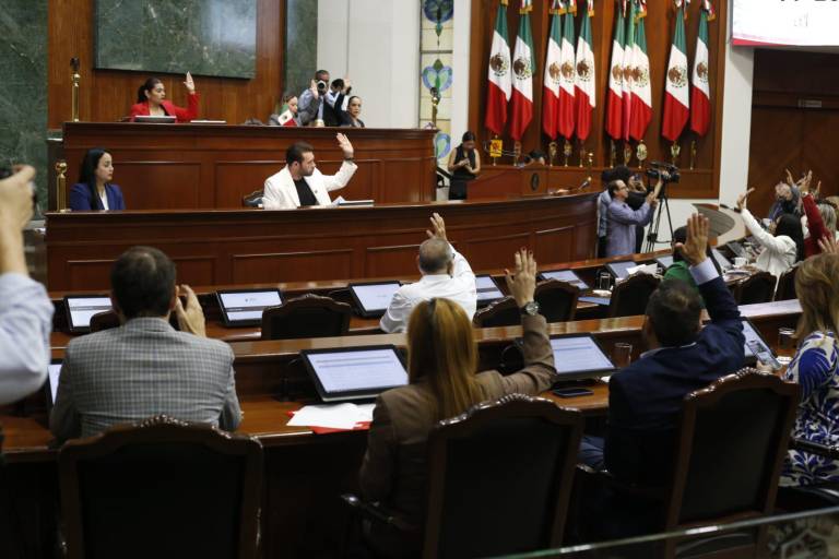 Buscan tipificar como delito uso de blindaje en vehículos y destrucción de cámaras de videovigilancia