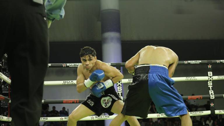 Pedro Guevara se prepara fuertemente para estar listo para su siguiente combate.
