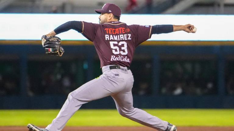 Tomateros de Culiacán volverá a contar con el efectivo brazo del relevistas Roel Ramírez.