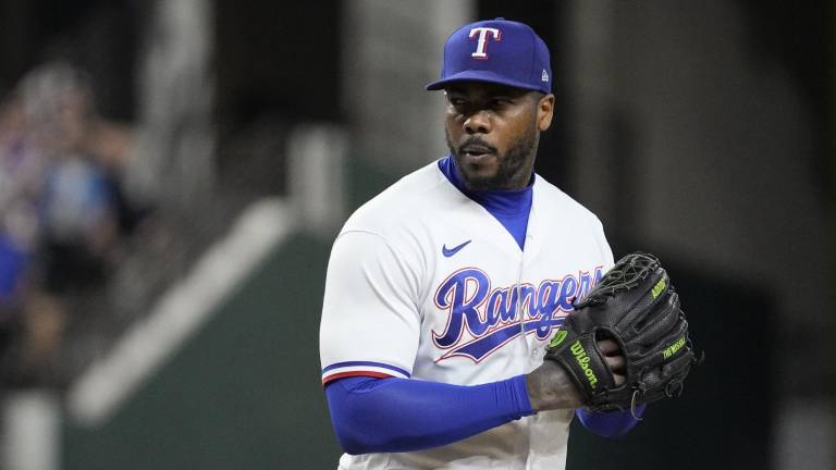 Aroldis Chapman ganó la Serie Mundial el año pasado, con los Rangers de Texas.