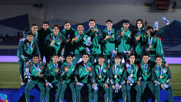 México cumple con el oro.