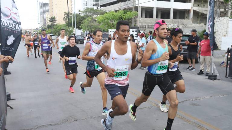 La competencia se realiza con éxito.
