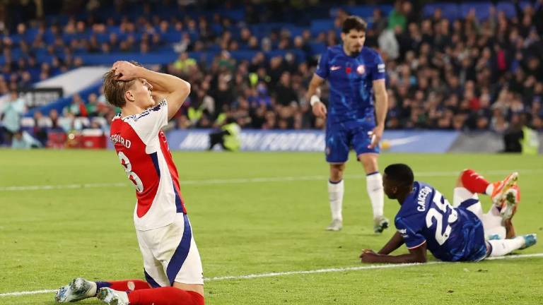 Empate que sirve de poco al Arsenal y al Chelsea.