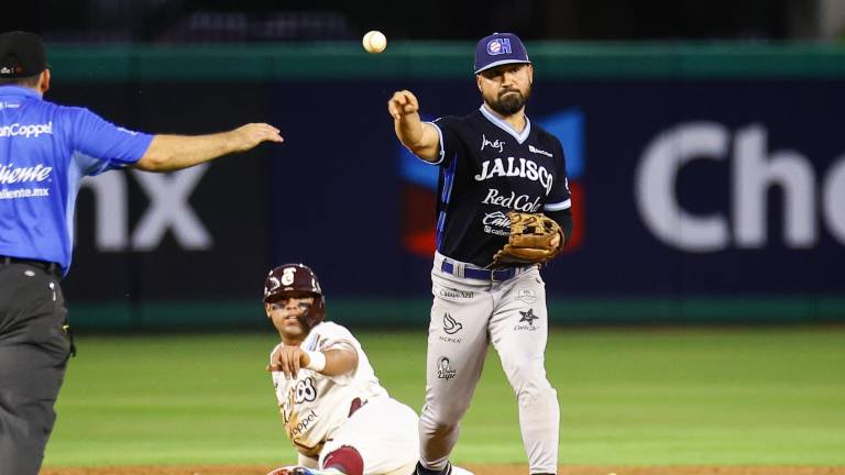 Tomateros demostró su poder ofensivo ante Charros.