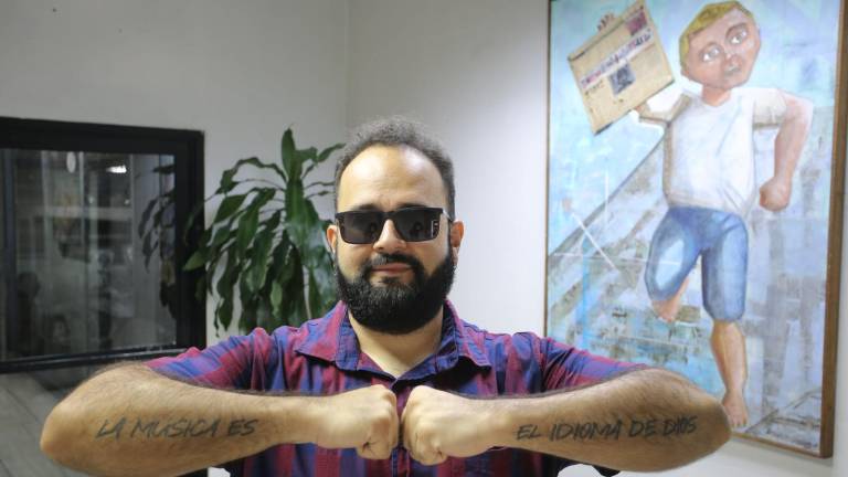 El tenor Jorge Echeagaray ya lanzó en las diferentes plataformas digitales tres temas del género pianorteño.